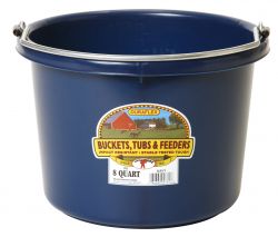 Duraflex 8-Quart Round Horse and Livestock Bucket