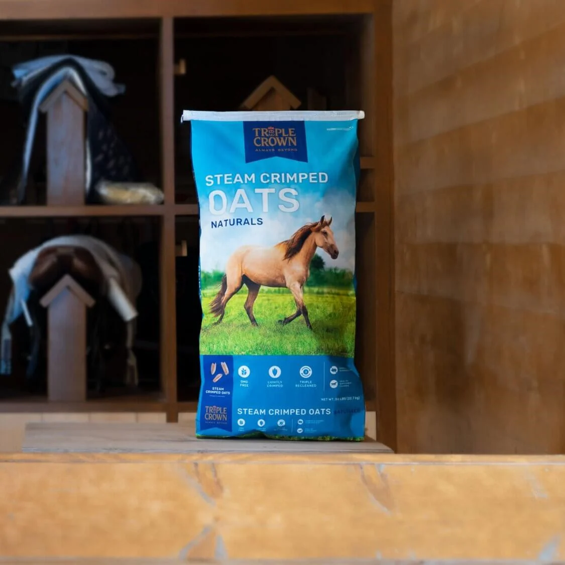 Triple Crown Steam Crimped Oats Naturals Horse Feed - Image 3